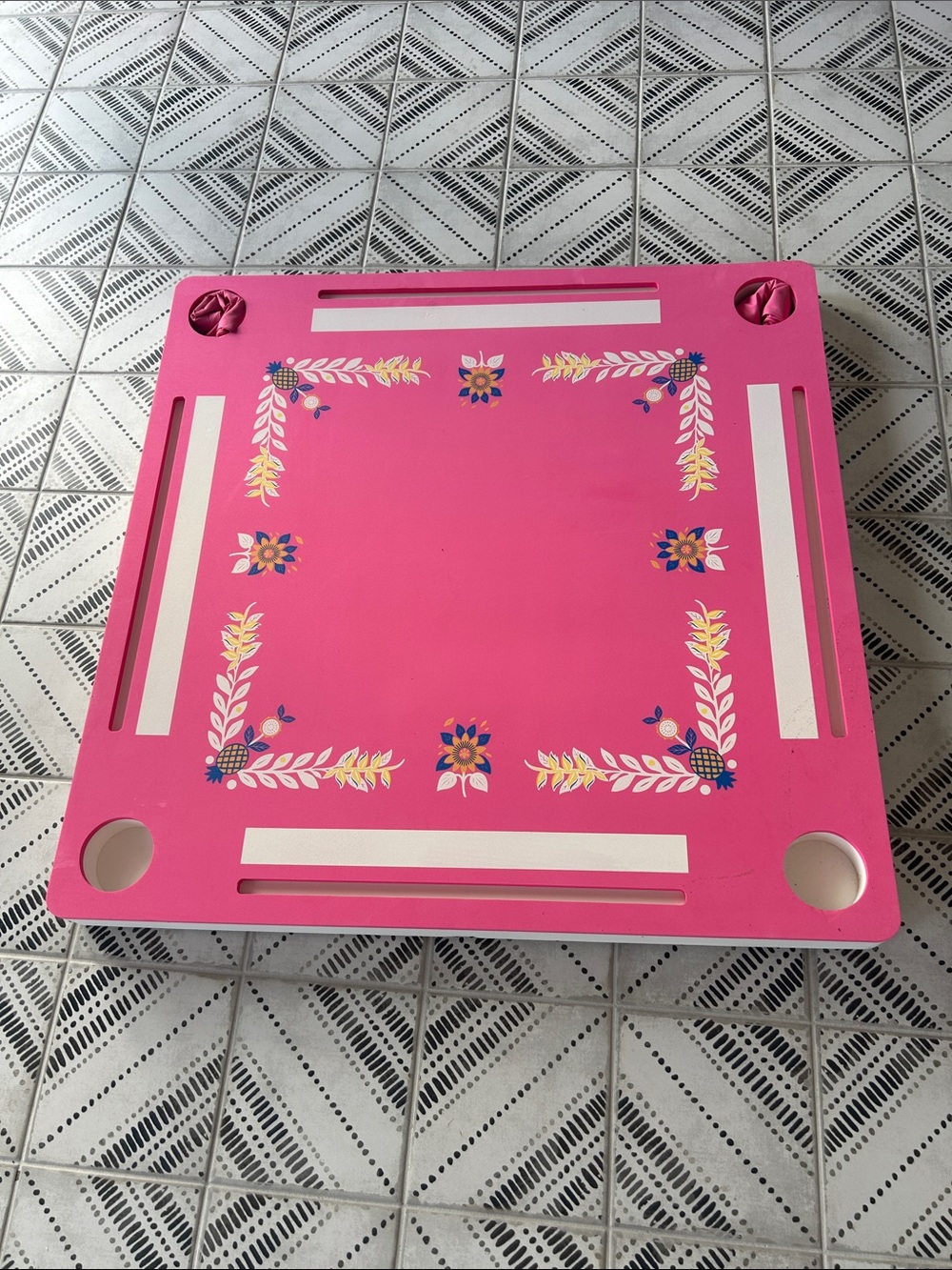 Pink Decorative Outdoor mahjong pool or hot tub floating mat